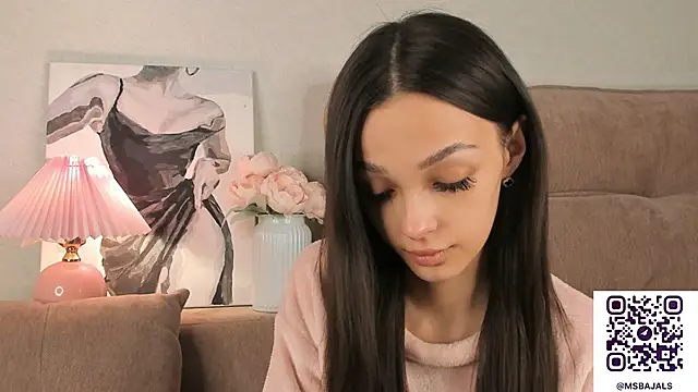 Snapshot of Jessie_meow chatting on February 24, 2025, 11:43 am Jessie meow online show from February 24, 2025, 11:43 am