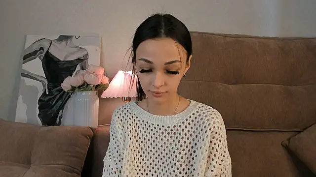 Snapshot of Jessie_meow chatting on February 8, 2025, 4:47 am Jessie meow online show from February 8, 2025, 4:47 am