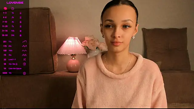 Snapshot of Jessie_meow chatting on January 19, 2025, 6:21 pm Jessie meow online show from January 19, 2025, 6:21 pm