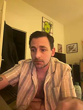 defbond420 online show from January 21, 2025, 11:24 pm