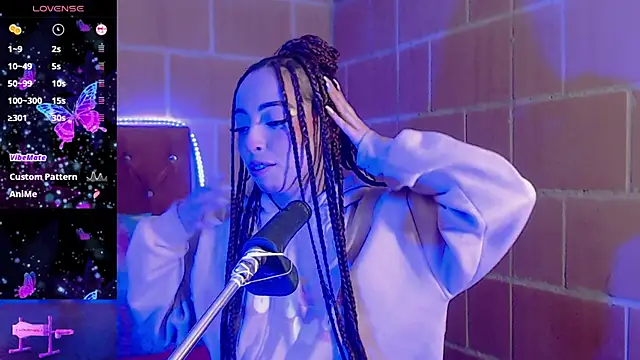 Snapshot of Yennastone chatting on March 13, 2025, 3:44 am Yennastone online show from March 13, 2025, 3:44 am