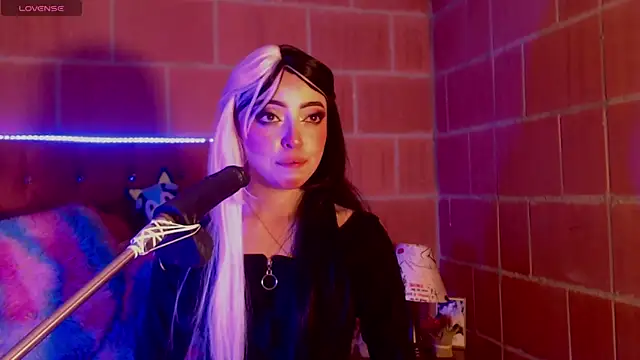 Snapshot of Yennastone chatting on February 27, 2025, 1:30 am Yennastone online show from February 27, 2025, 1:30 am