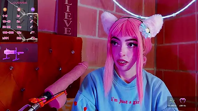 Snapshot of Yennastone chatting on October 22, 2025, 4:45 am Yennastone online show from October 22, 2025, 4:45 am