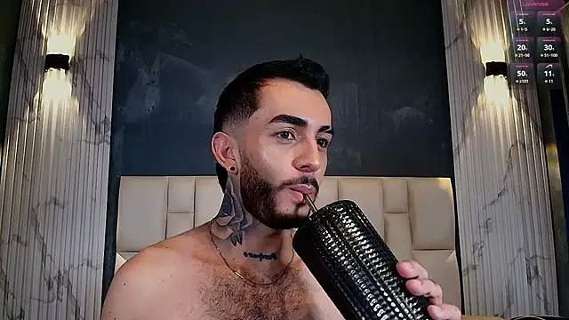 Snapshot of Marcelo_ruiz_ chatting on May 2, 2026, 6:02 pm Marcelo ruiz online show from May 2, 2026, 6:02 pm