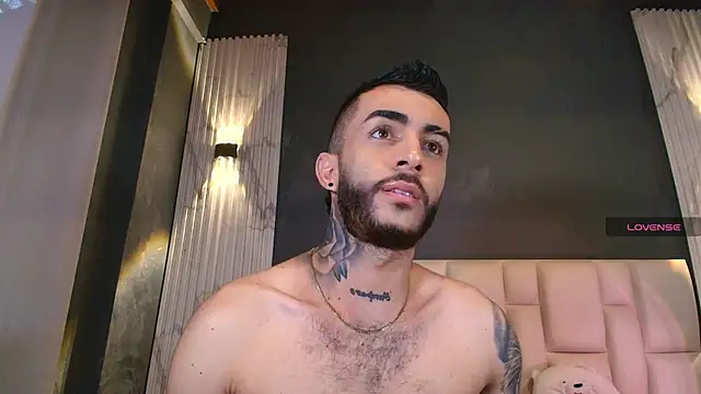 Marcelo ruiz  online show from November 27, 2025, 6:08 pm