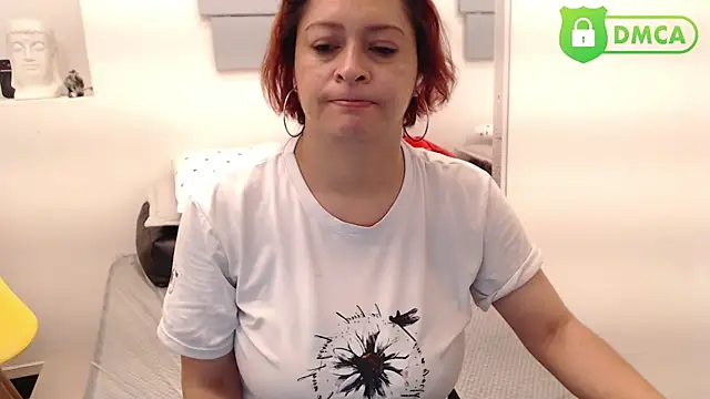 Snapshot of eva_twiss chatting on November 3, 2025, 11:58 am eva twiss online show from November 3, 2025, 11:58 am