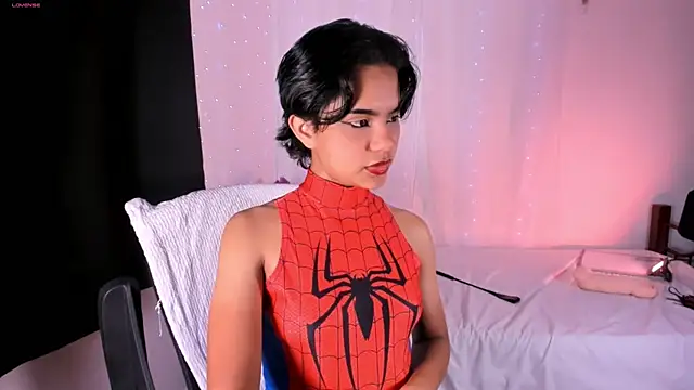 Snapshot of marlena3312 chatting on February 15, 2025, 1:05 pm marlena3312 online show from February 15, 2025, 1:05 pm