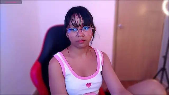 Natasha mh2 online show from September 24, 2025, 2:45 pm