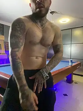 LeoSalvatore  online show from March 2, 2025, 10:56 pm