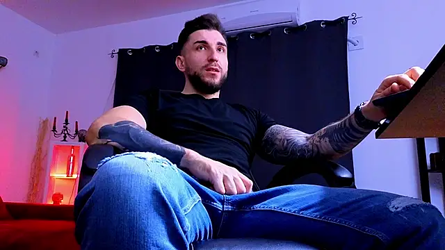 Snapshot of MightyAaron66 chatting on February 6, 2026, 5:42 pm MightyAaron66 online show from February 6, 2026, 5:42 pm