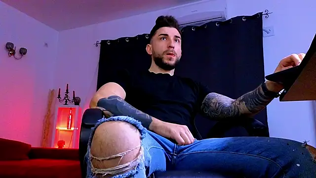 MightyAaron66 online show from March 29, 2026, 5:09 am