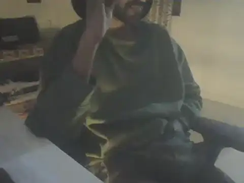 dominanthubby online show from December 4, 2024, 4:10 pm