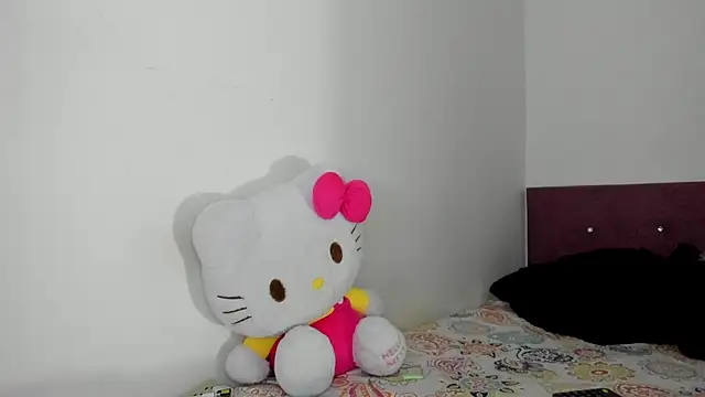 HeellBoy  online show from December 18, 2025, 9:36 am