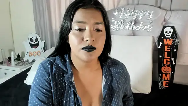 Snapshot of arianithaxox chatting on October 12, 2025, 9:16 pm arianithaxox online show from October 12, 2025, 9:16 pm