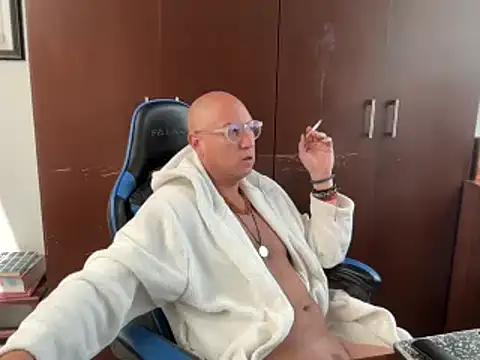 alanan881 online show from March 1, 2025, 5:16 pm