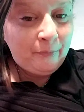 staceysmomfow online show from February 3, 2025, 10:54 pm
