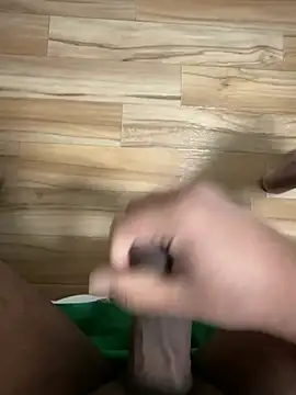 Snapshot of SL_PUSSY_EATER chatting on February 19, 2025, 7:17 am SL PUSSY EATER online show from February 19, 2025, 7:17 am