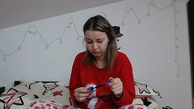 Snapshot of SweetMaddy888 chatting on January 11, 2025, 4:06 am SweetMaddy888 online show from January 11, 2025, 4:06 am