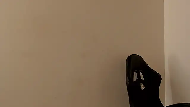 Snapshot of emma_980 chatting on January 12, 2025, 9:40 pm emma 980 online show from January 12, 2025, 9:40 pm