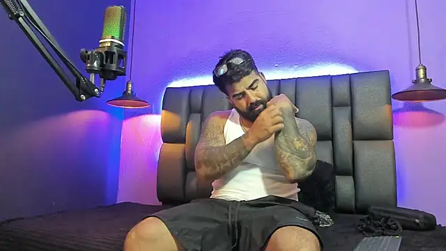 Lyon vach online show from February 22, 2026, 9:49 pm