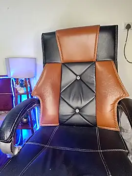 Snapshot of Black-Pearll chatting on March 16, 2025, 2:55 pm Black-Pearll online show from March 16, 2025, 2:55 pm