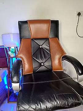 Snapshot of Black-Pearll chatting on March 16, 2025, 9:05 pm Black-Pearll online show from March 16, 2025, 9:05 pm