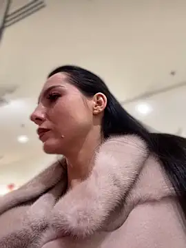 Roxana-Sexy online show from December 28, 2024, 6:17 am