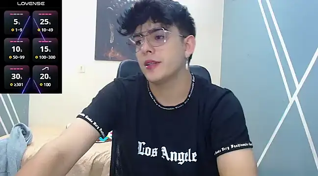 Snapshot of nolan_twink1 chatting on March 12, 2025, 5:49 pm nolan twink1 online show from March 12, 2025, 5:49 pm