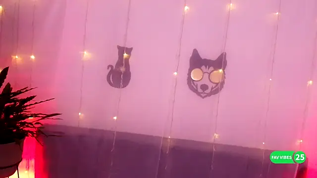 Snapshot of tatiana_monroe chatting on January 16, 2026, 2:32 pm tatiana monroe online show from January 16, 2026, 2:32 pm