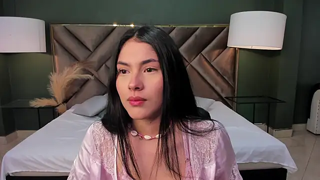 Snapshot of Mia_Elowen chatting on February 27, 2025, 9:04 pm Mia Elowen online show from February 27, 2025, 9:04 pm