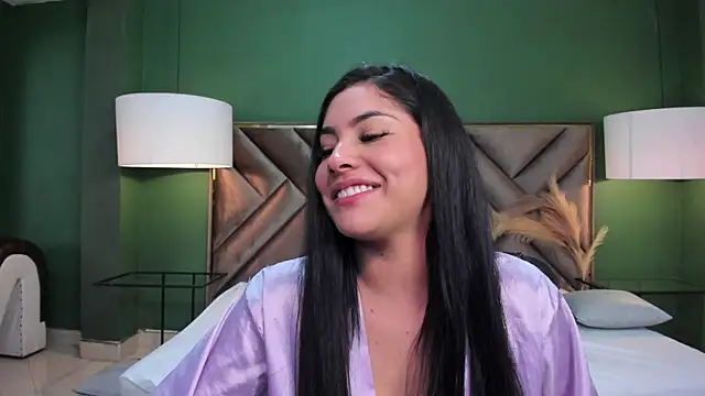 Snapshot of Mia_Elowen chatting on February 1, 2025, 1:12 am Mia Elowen online show from February 1, 2025, 1:12 am