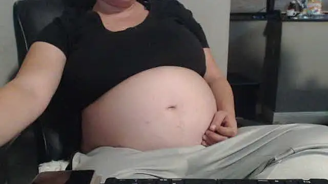 Snapshot of sexyfuckers chatting on October 19, 2025, 5:37 pm sexyfuckers online show from October 19, 2025, 5:37 pm