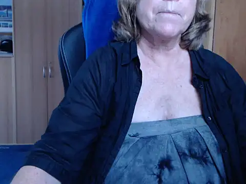 Snapshot of _sunshine__ chatting on February 4, 2026, 7:25 am sunshine online show from February 4, 2026, 7:25 am