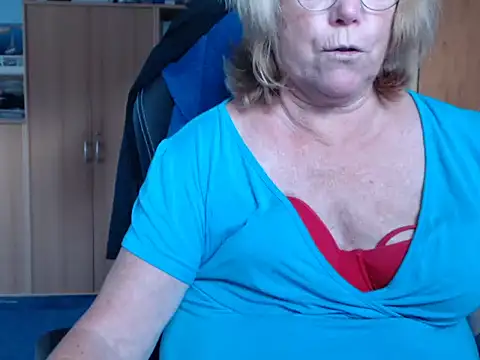 Snapshot of _sunshine__ chatting on September 24, 2025, 6:31 am sunshine online show from September 24, 2025, 6:31 am