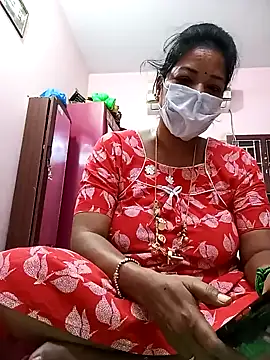 Snapshot of Tamil_sreelekha chatting on February 2, 2025, 11:11 pm Tamil sreelekha online show from February 2, 2025, 11:11 pm