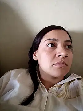 Snapshot of CORALINE_GREYM chatting on October 19, 2025, 8:44 pm CORALINE GREYM online show from October 19, 2025, 8:44 pm