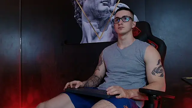 JacksonOlsenn online show from October 29, 2025, 8:41 pm