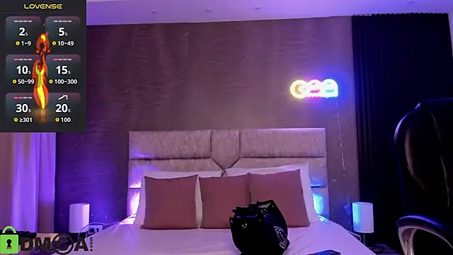 Cristal  adams online show from October 19, 2025, 12:19 pm