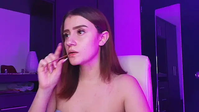 TinaJonnes  online show from April 24, 2026, 2:02 am