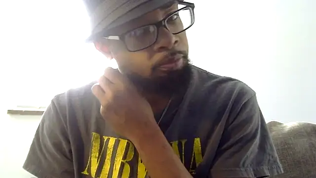 Snapshot of WhiskeyWood_DuhGOD chatting on October 16, 2025, 4:26 pm WhiskeyWood DuhGOD online show from October 16, 2025, 4:26 pm