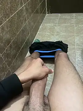 alex-riadh online show from February 6, 2025, 9:17 pm