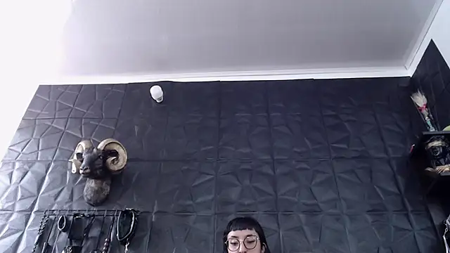 Snapshot of Agata_Darkness chatting on February 4, 2026, 8:26 pm Agata Darkness online show from February 4, 2026, 8:26 pm