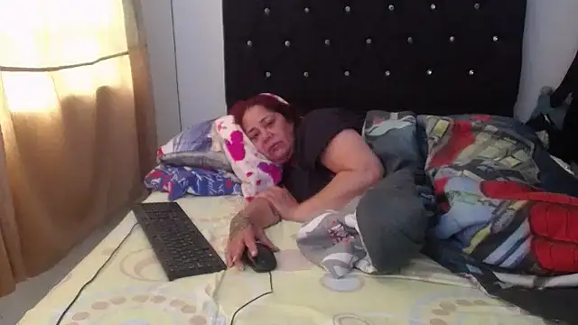 Snapshot of merryymaturee_ chatting on March 20, 2025, 9:24 pm merryymaturee online show from March 20, 2025, 9:24 pm