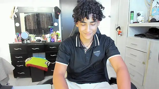 Snapshot of jake_willianss chatting on May 14, 2026, 7:33 pm jake willianss online show from May 14, 2026, 7:33 pm