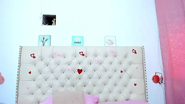 Kim Eli online show from February 20, 2025, 8:36 pm