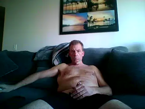 Snapshot of Firedad72FD chatting on December 4, 2024, 9:51 pm Firedad72FD online show from December 4, 2024, 9:51 pm