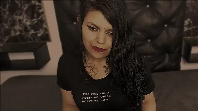 Snapshot of scarlett_w0lf chatting on February 21, 2025, 4:26 pm scarlett w0lf online show from February 21, 2025, 4:26 pm