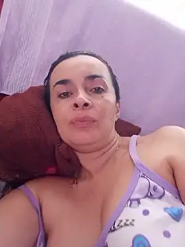 Samantha Sullivan  online show from March 11, 2026, 12:21 pm