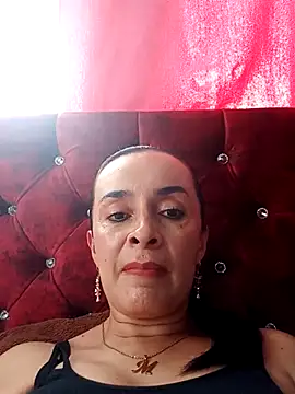 Samantha Sullivan  online show from December 17, 2025, 9:09 pm