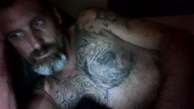 overaveragefreak4you online show from November 27, 2025, 9:21 am